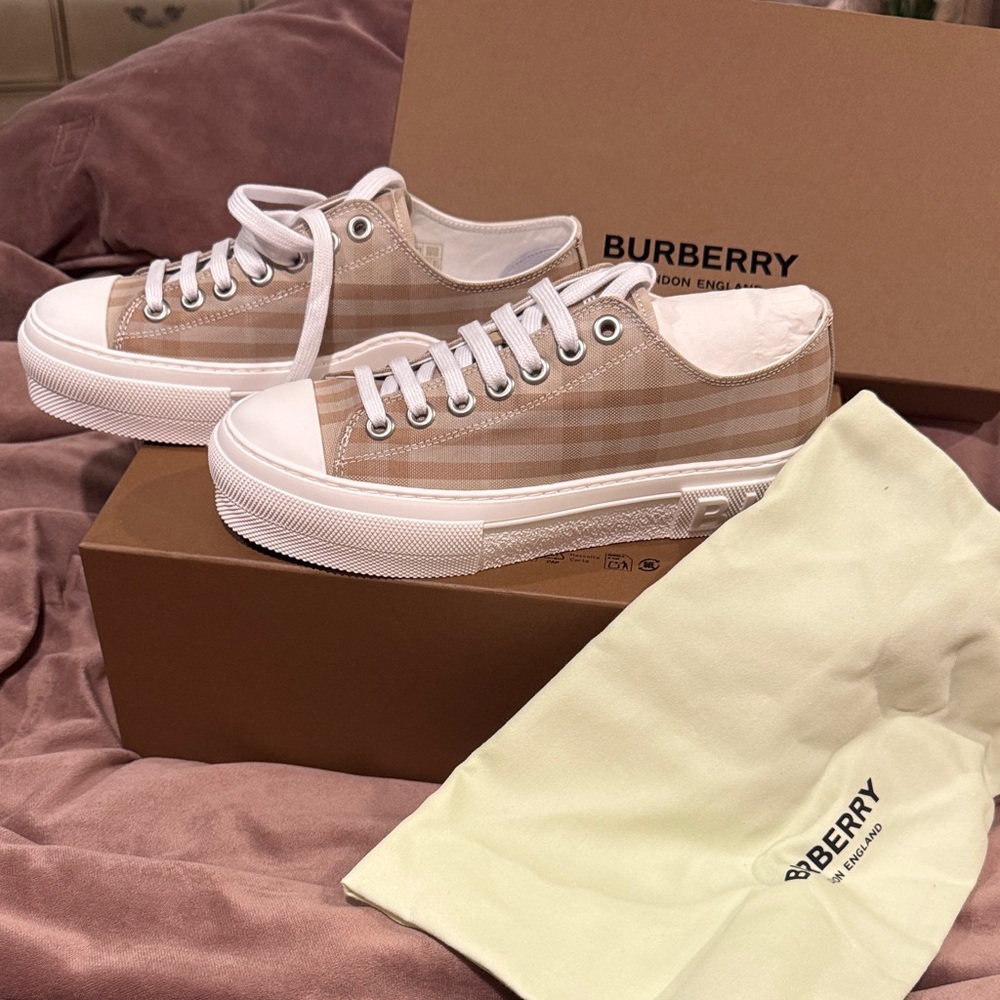 Burberry Women's Beige Check Sneakers